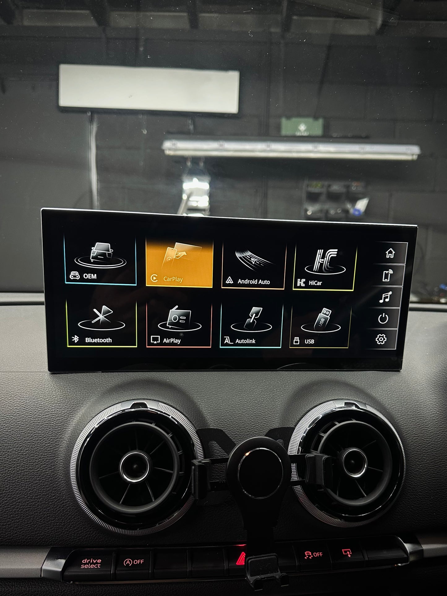 Audi Facelift Touchscreen Display